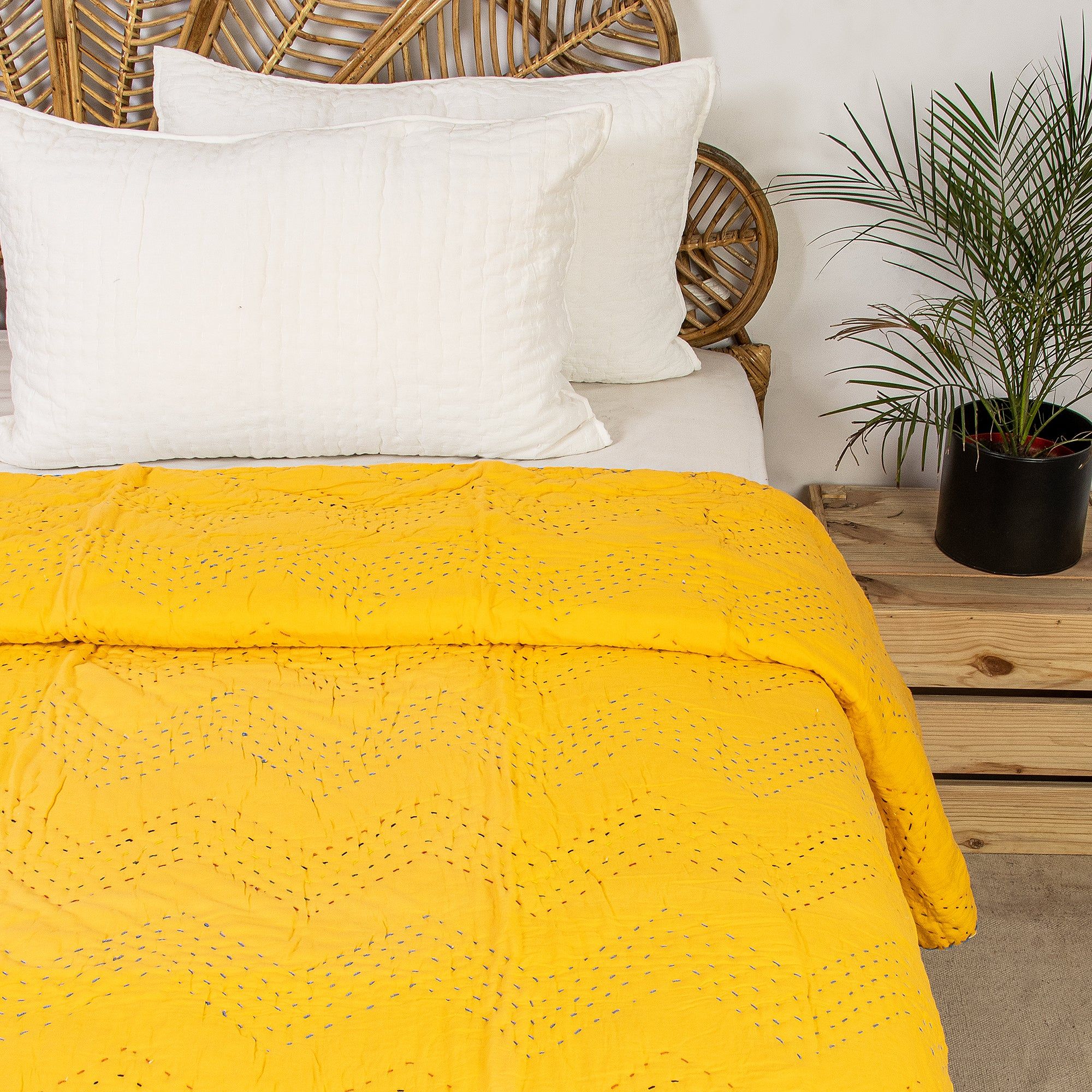 Beautiful Handmade Solid Soft Kantha Quilt Blanekts